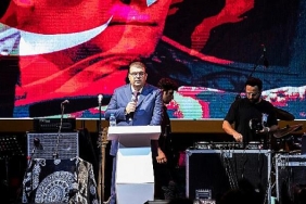 seferihisar-kurtulusunun-100-yilini-buyuk-cosku-ile-kutladi.jpg