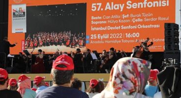 Troya Kültür Yolu Festivali’nde 57. Alay Senfonisiyle Çanakkale Şehitlerine Saygı Duruşu