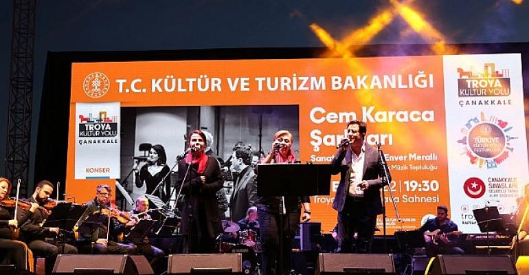 Troya Kültür Yolu Festivali’nde  Şehrin Dört Bir Yanı Sanat