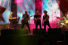 turkiyenin-festivali-3-buyuk-konserle-basladi.jpg
