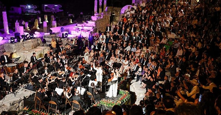 TurkNet, Egebimtes 30. yıl konserleri törenine platinum destekçisi oldu
