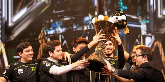 Valorant Champions 2022 Şampiyonu Loud