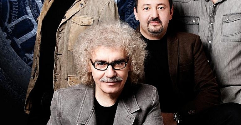 World Akustik sahnesi   “Yeni Türkü” konseriyle yaza veda ediyor
