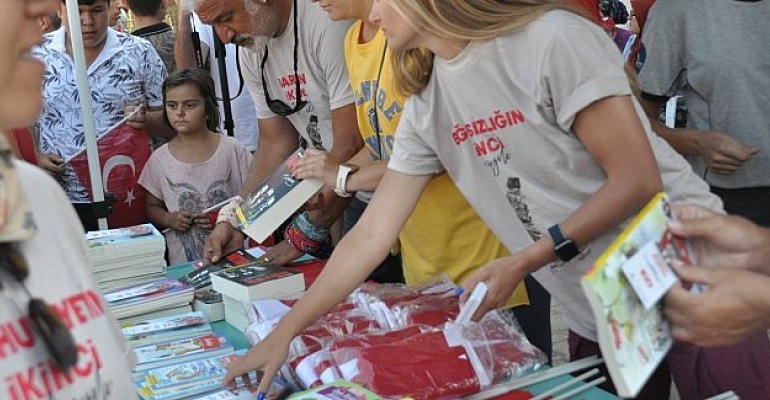 Zafer Yolu kafilesi Uşak’ta