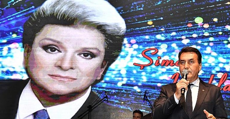Zeki Müren, Muhteşem Bir Geceyle Anıldı