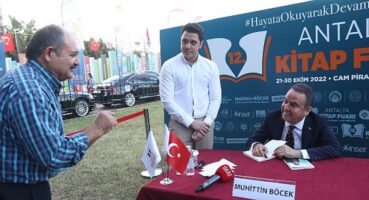 12. Antalya Kitap Fuarı’nda yerel yazarlar okurlarıyla buluşuyor