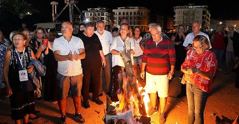 Ayvalık Engelliler Şenliği kamp ateşiyle sona erdi