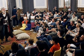 beyoglu-kultur-yolu-festivalinde-cukurcuma-muzayedeleri-basladi.jpg