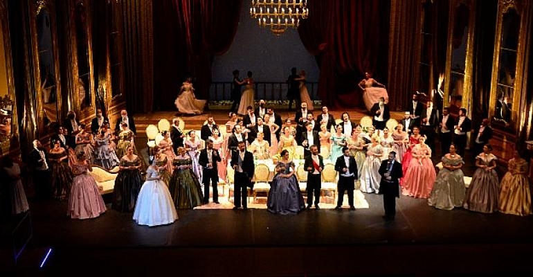Beyoğlu Kültür Yolu Festivali’nde  La Traviata Rüzgarı