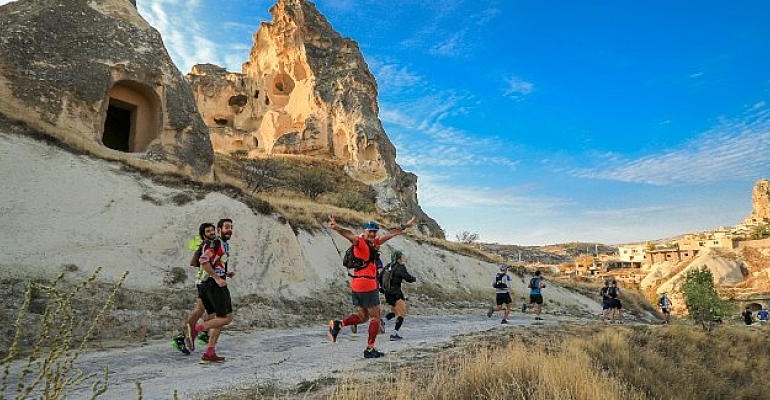Canon, 8. kez gerçekleşecek Salomon Cappadocia Ultra-Trail®’i bu yıl da sponsor olarak destekliyor