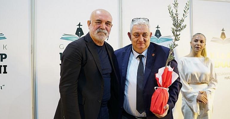 Ercan Kesal: Onurlu yaşamanın yolunu inşa etmeliyiz