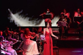 kadim-kent-diyarbakirda-sur-kultur-yolu-festivali-tum-hiziyla-devam-ediyor.jpg