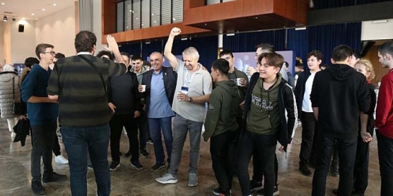 KODELİG’22 yarışması nefes kesti