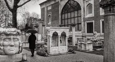 New York’ta Yaşayan Ünlü Fotoğraf Sanatçısı Annette Louise Solakoğlu’ndan Türkiye’de İlk Sergi  İstanbul’a Reverans