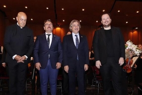 2-korkut-ata-turk-dunyasi-film-festivalinde-azerbaycanli-besteci-fikret-amirovun-anisina-konser.jpg