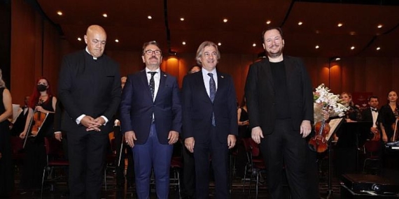 2. Korkut Ata Türk Dünyası Film Festivali’nde Azerbaycanlı besteci Fikret Amirov’un anısına konser