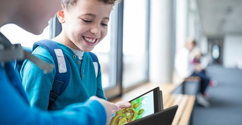 Acer Chromebook Spin 511, öğrencilere tüm gün üretkenlik sunuyor