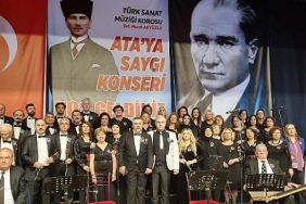 aydin-buyuksehir-belediyesi-ataya-saygi-konseri-duzenledi.jpg