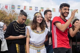bilgi-welcomefestte-dunyanin-dort-bir-yanindan-ogrenciler-kulturlerini-tanitti.jpg