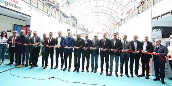 Bursa İnegöl Kültür Şöleni’nde 1 Milyon Kitap Okuyucu İle Buluştu