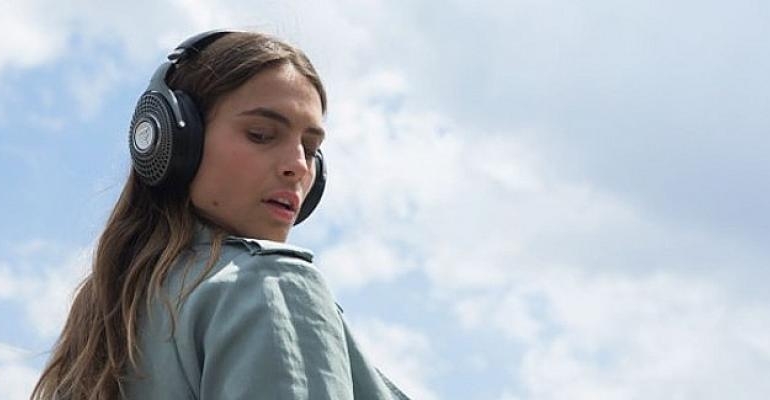 Focal, dünyanın ilk Hi-Fi – Bluetooth® ve ANC kulaklığını tanıttı: Bathys