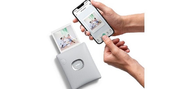 Fujifilm, instax’ın Yeni Modellerini Satışa Çıkarttı