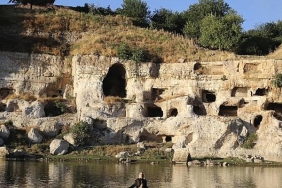 gul-kozacioglu-interaktif-sergisi-i-see-you-ile-yapi-kredi-bomontiadada.jpg
