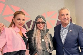 hande-yener-meme-kanseri-surecini-tum-ayrintilariyla-anlatti.jpg
