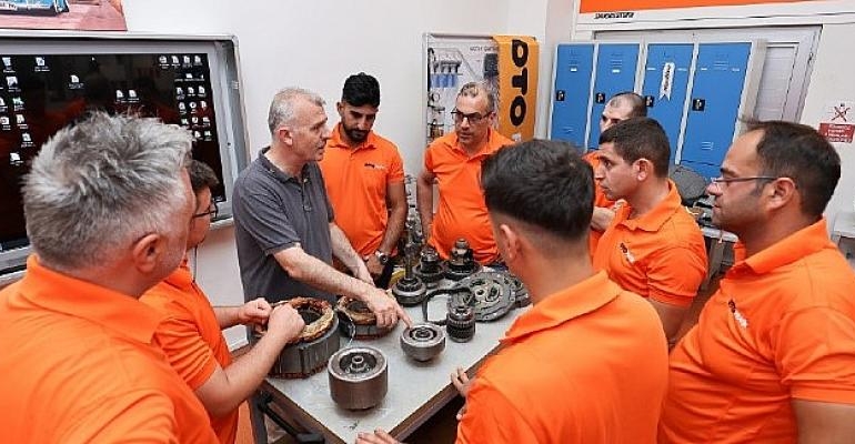 Hibrit ve Elektrikli Araçlar İçin En Yetkin Hizmet Otopratik’te