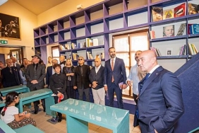 izmirde-sanat-hak-ettigi-degeri-bulacak.jpg