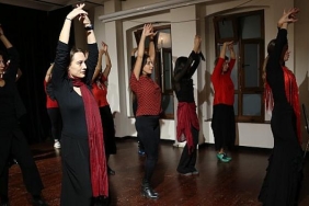 kadikoyde-flamenkonun-ayak-sesleri.jpg