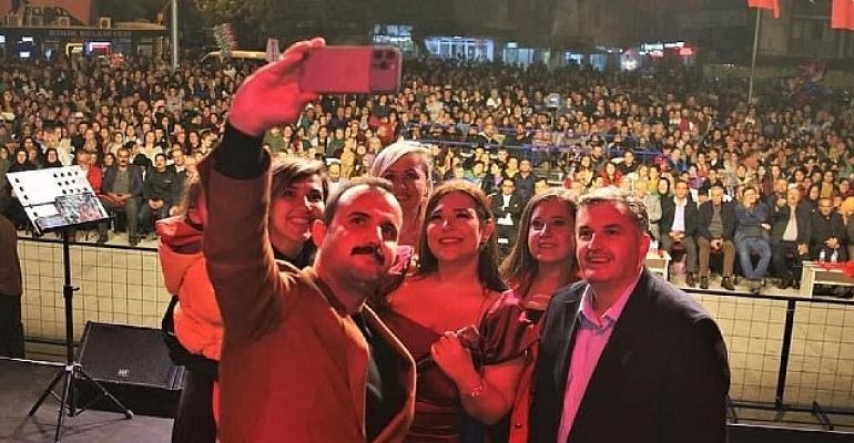 Kınık’ta Tuğçe Kandemir Rüzgarı