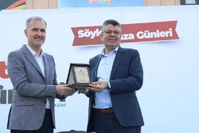 kitap-gunlerine-coskulu-final.jpg
