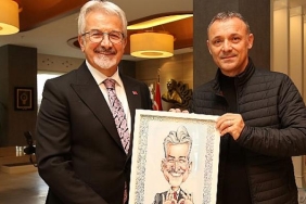 odullu-karikaturistler-baskan-erdem-ile-bulustu.jpg
