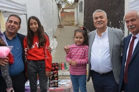 torbalida-zeytin-festivali-coskusu.jpg