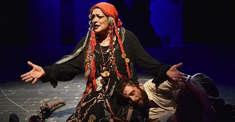 Uluslararası Kadın Oyun Yazarları Tiyatro Festivali AKM’de başladı