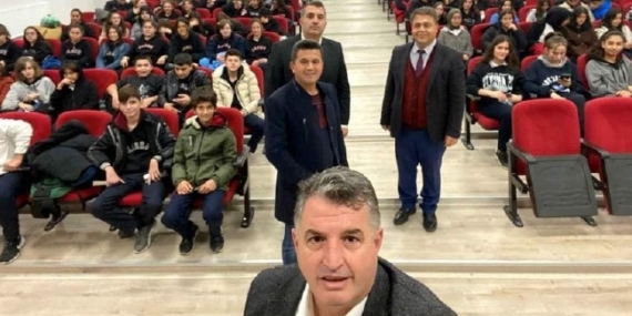 Başkan Doğruer ‘Buğday Tanesi’ filmini öğrenciler ile izledi