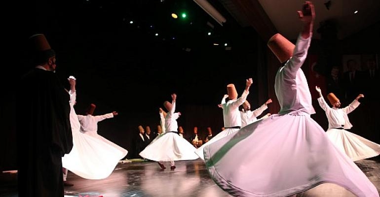 Büyükşehir, Hz. Mevlana’yı Meali Sema ile andı