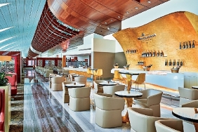 dunya-capinda-faaliyette-olan-emirates-dinlenme-salonlarinin-sayisi-30u-asti.jpg