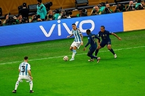 fifa-dunya-kupasi-katar-2022-akilli-telefon-sponsoru-vivo-turnuvada-futbolseverleri-kampanya-ve-etkinliklerle-costurdu.jpg