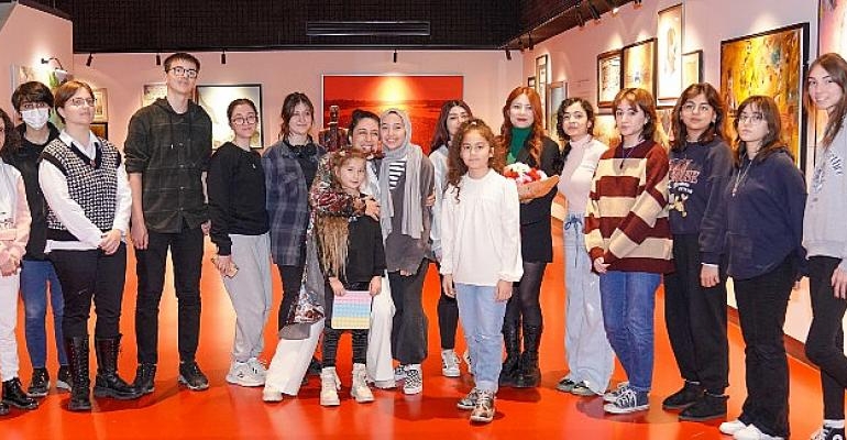 Galeri Beylikdüzü Genç Ressamı Ağırladı
