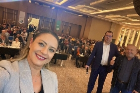 info-yatirim-yatirimci-bulusmalarina-kayseride-devam-etti.jpg