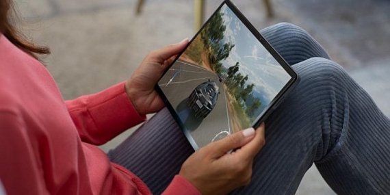 Lenovo’dan yeni yılda sevdiklerinize üstün teknolojiyi armağan edin Lenovo Tab P11