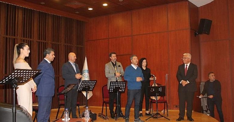 Prof. Dr. Özbek, Bestekâr olmak isteyenler mutlaka tamburla tanışmalı