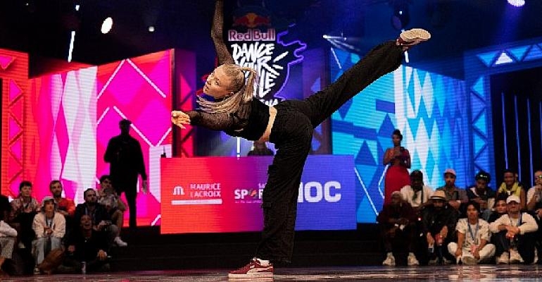 Red Bull Dance Your Style Dünya Finali’nin kazananı Japon dansçı D Soraki oldu