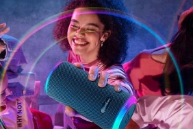 soundcore-hoparlorler-yilbasi-partilerini-dilediginiz-yere-tasiyor.jpg
