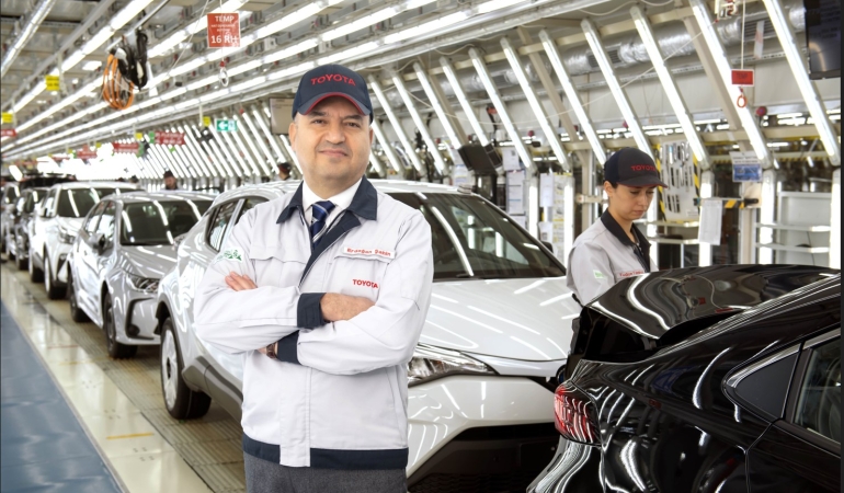 Türkiye’nin İlk Şarj Edilebilir Hibrit Otomobili Yeni Toyota C-HR, Sakarya’da Üretilecek