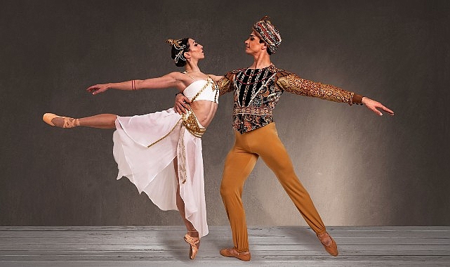 bale-ile-hindistana-yolculuk-la-bayadere.jpg