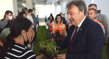 Bornova'da Tıbbi ve Aromatik Bitki Yetiştiriciliği