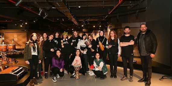 Müzede ritim atölyesine katıldılar